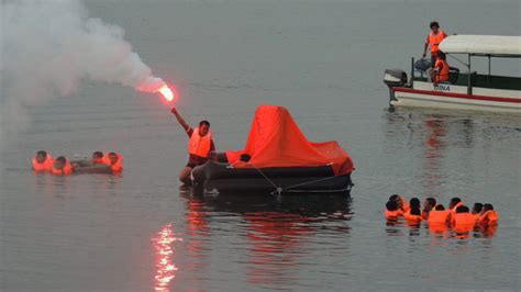 basic training refresher course|Basic Training For Seafarers: Updating, Refresher & Full Course.
